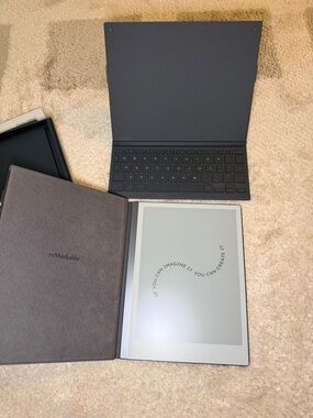 Remarkable 2 with Keyboard Cover & Device Cover